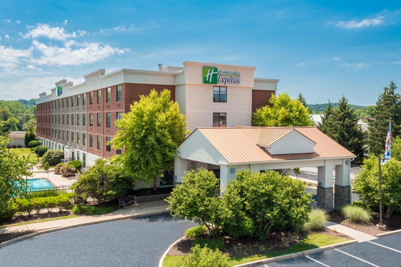 Holiday Inn Express Exton - Great Valley By Ihg Exterior photo